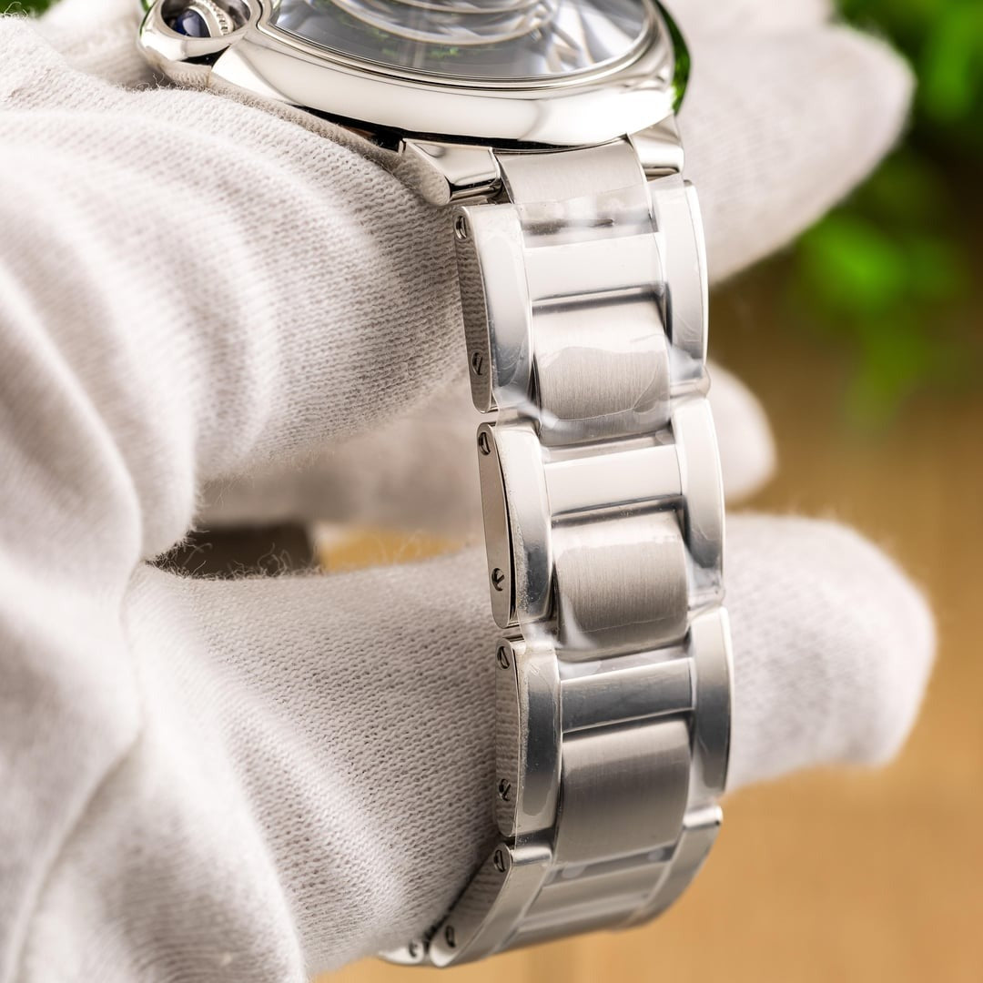 Cartier Ballon Bleu de Cartier watch 40mm, automatic movement, steel WSBB0061