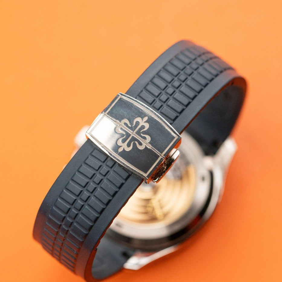 Luxury Patek Philippe Aquanaut White Gold Blue Dial 5968G-001