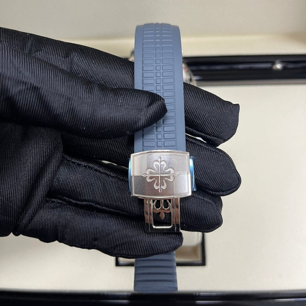 Patek Philippe Aquanaut Travel Time Watch 5164G-001