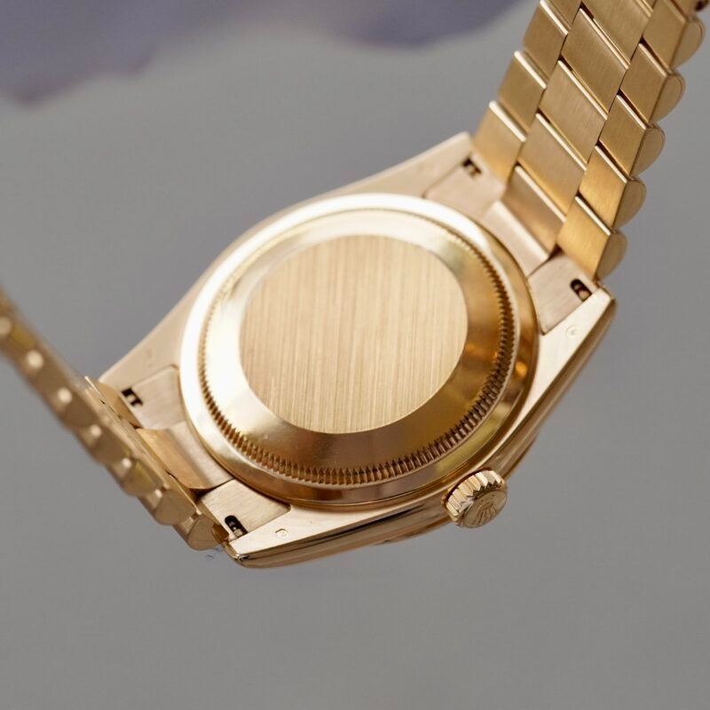 Rolex Day-Date 118238 Champagne President Diamond Dial