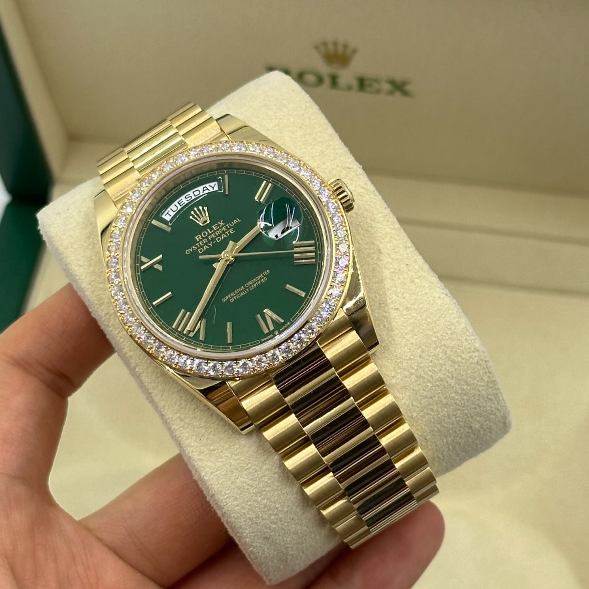 Rolex Day Date 40 Mm Yellow Gold Green Dial M228348Rbr 0040
