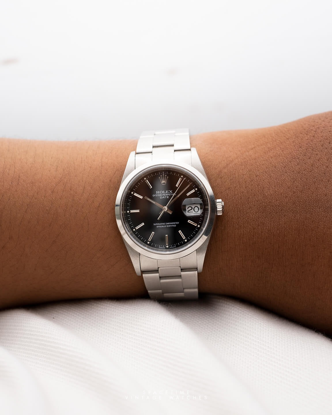 Rolex Oyster Perpetual Date 15200