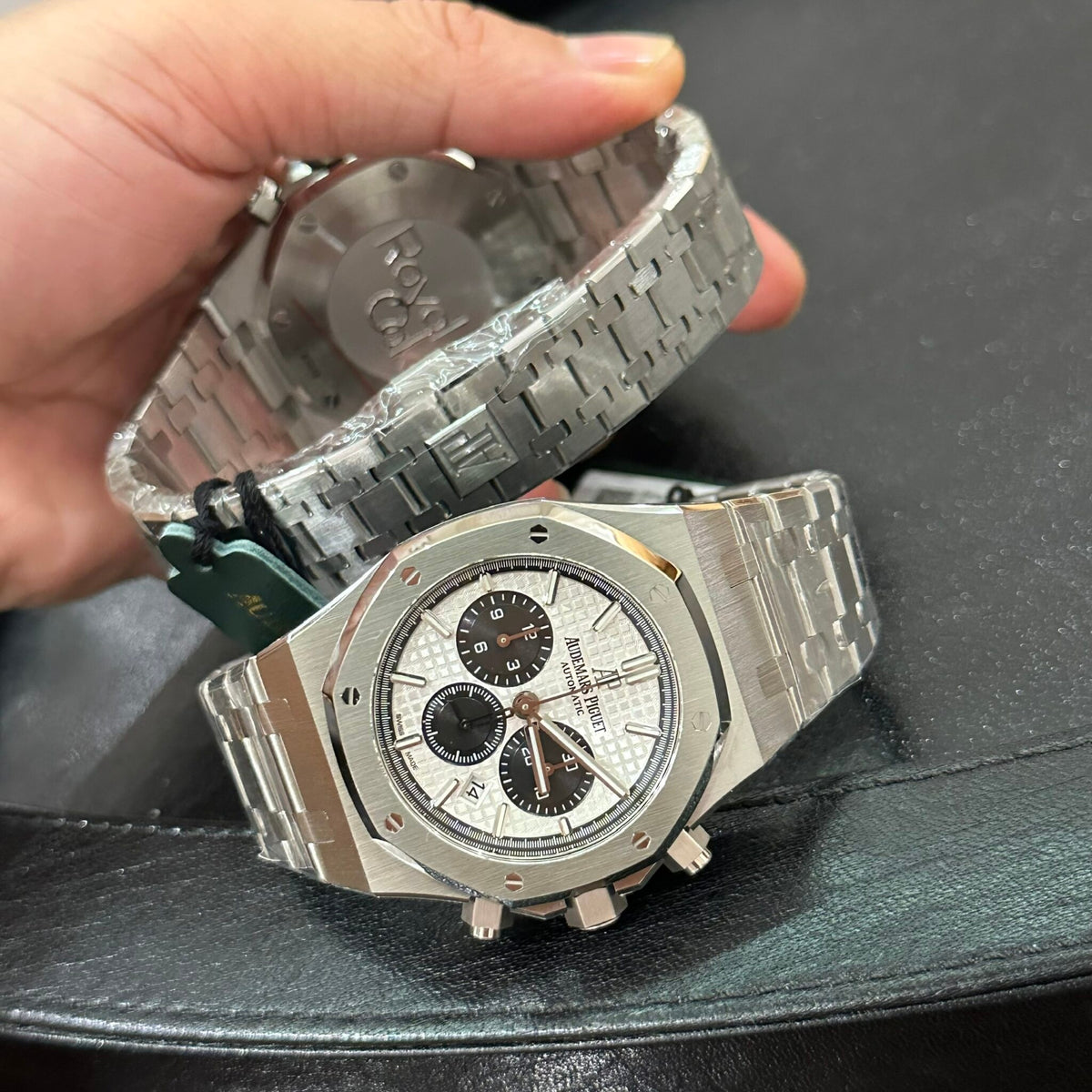 Audemars Piguet Royal Oak Selfwinding 41Mm Chronograph Silver Watch