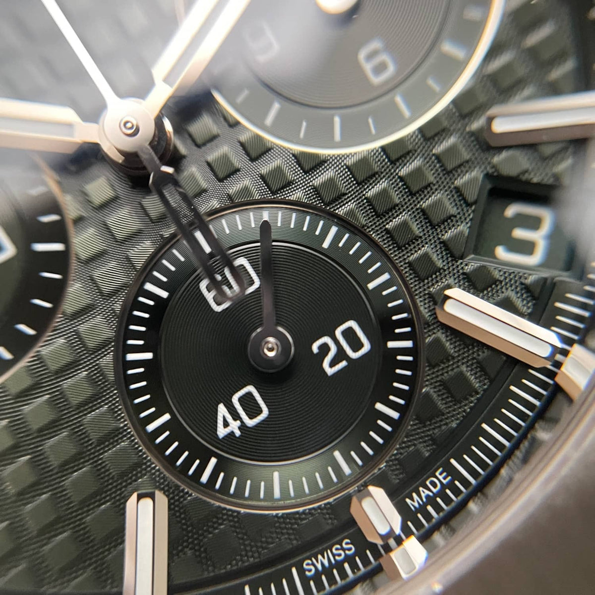 Audemars Piguet Royal Oak Selfwinding Chronograph 50Th Anniversary Steel Bracelet Green Dial (Ref # 26240St.Oo.1320St.04) Luxury