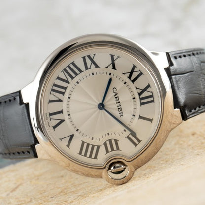 Cartier Ballon Bleu De Cartier 18K Weissgold Handaufzug Herrenuhr Ref. W6920055