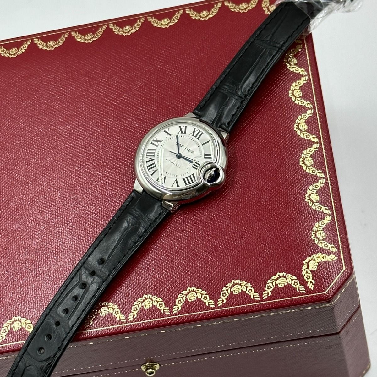 Cartier Ballon Bleu de Cartier watch, 33 mm, mechanical movement with automatic winding. Steel case WSBB0030