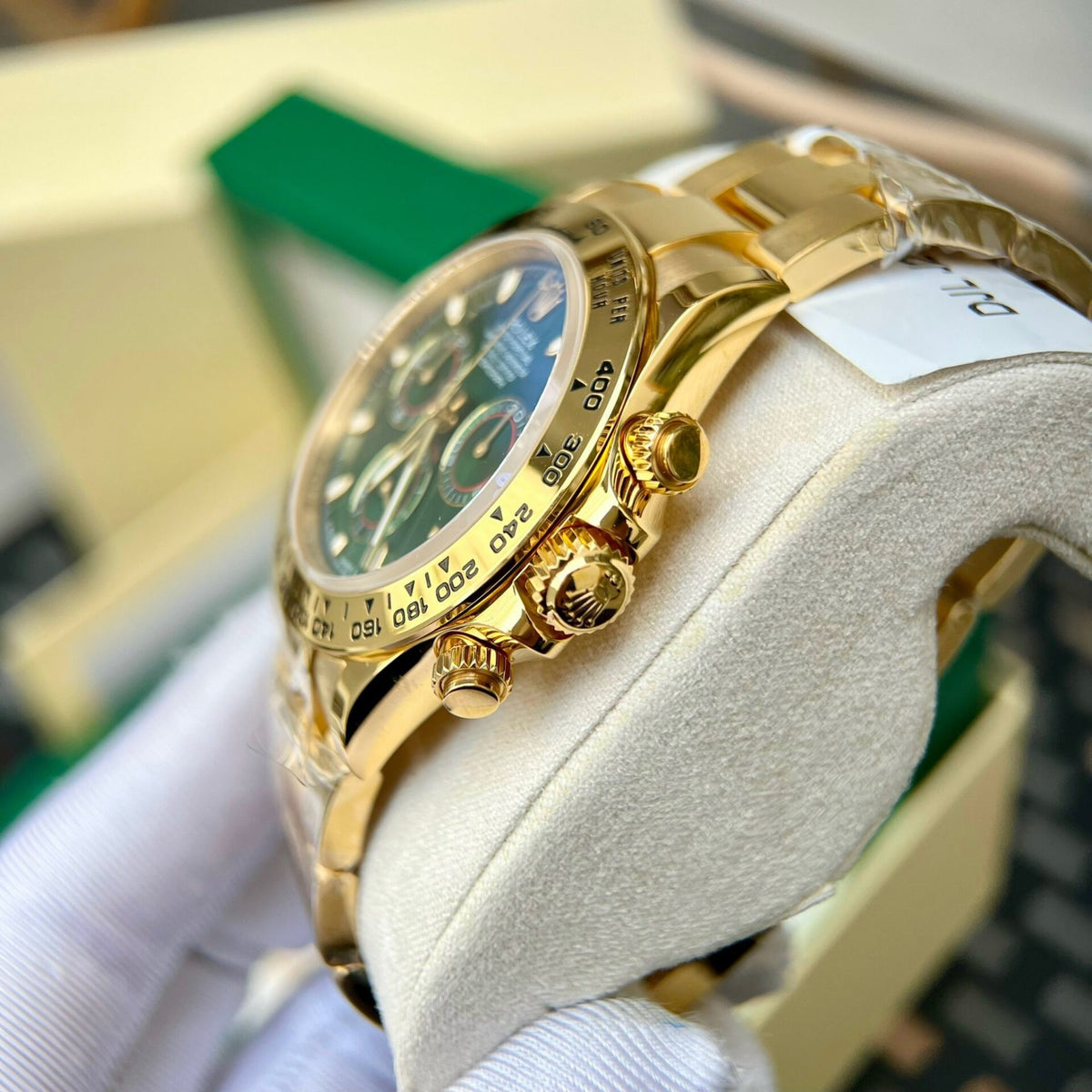 Luxury Rolex Daytona 116508-0013 Green Dial Yellow Gold Oyster