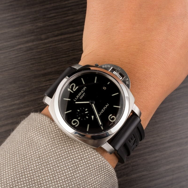 Panerai Luminor Marina 1950 3 Days GMT PAM320 VSF SS Black Dial P9001 V2