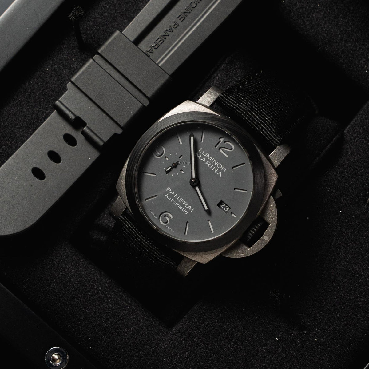 Panerai Luminor Marina PAM1662 VSF Titanium Grey Dial P9010