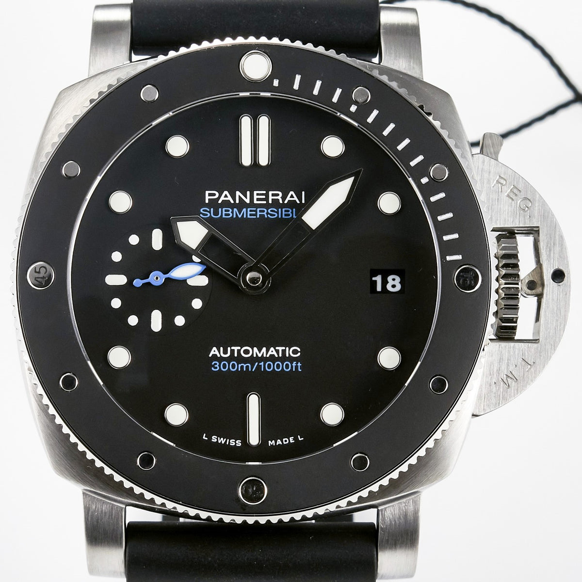 Panerai Luminor Marina Submersible PAM683 VSF SS Black Dial P9010