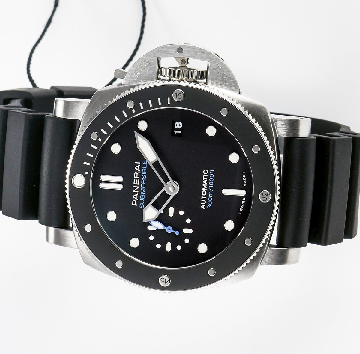 Panerai Luminor Marina Submersible PAM683 VSF SS Black Dial P9010