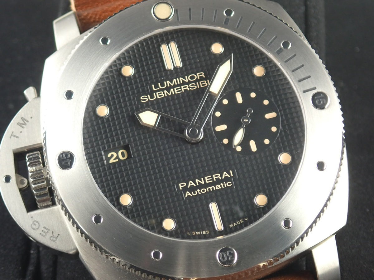 Panerai Luminor Submersible 1950 PAM 569 Titanium Black Dial P9000