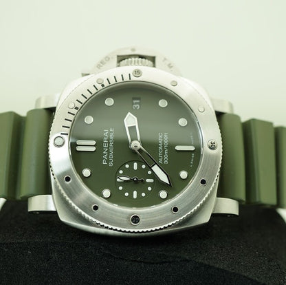 Panerai Luminor Submersible 42mm PAM1055 Verde Militare VSF SS Green Dial P900