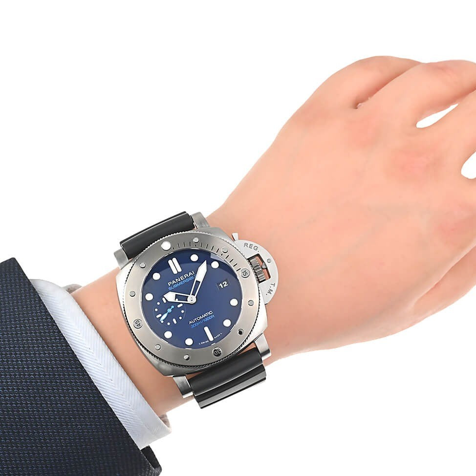 Panerai Luminor Submersible GMT Regatta PAM371 ZF Titanium Black Dial P9001