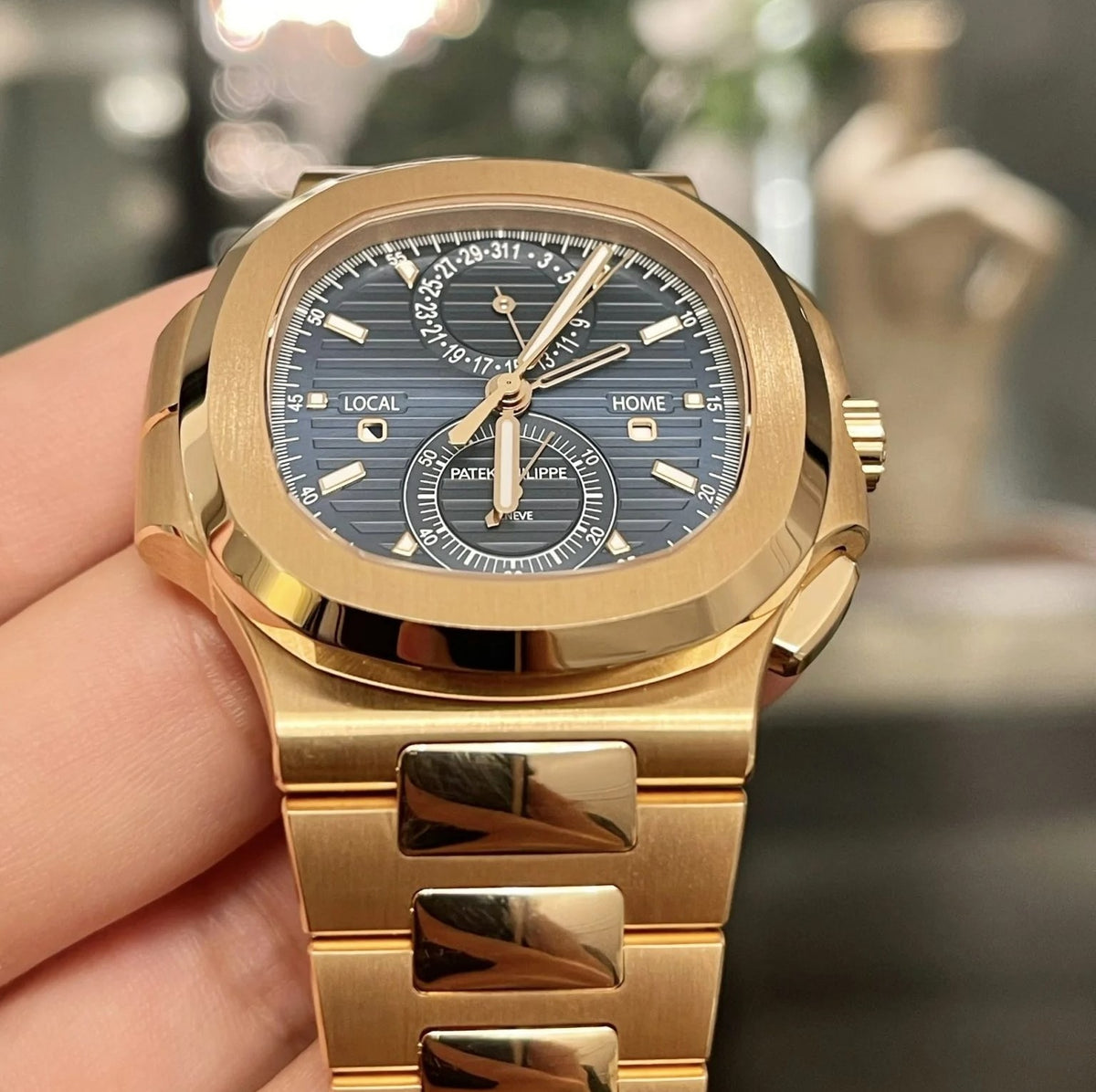 Patek Philippe Nautilus 5990-1R-001