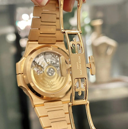 Patek Philippe Nautilus 5990-1R-001
