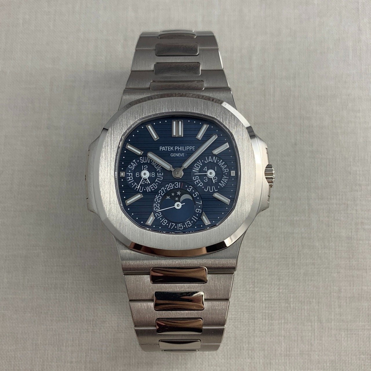Patek Philippe Nautilus White Gold 5740-1G-001 With Blue Sunburst Dial