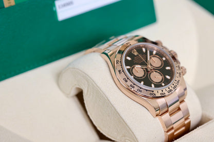 Rolex COSMOGRAPH DAYTONA 116505-0008 Rose Gold Oyster Black Baton Dial