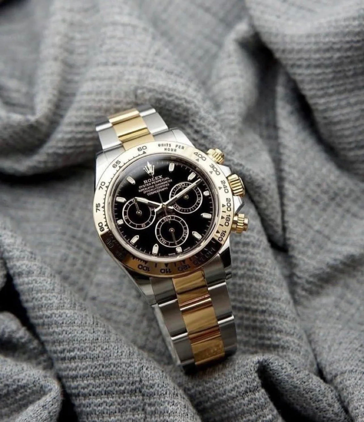 Rolex Cosmograph Daytona Chronograph Automatic Diamond Black Dial Men Watch 40Mm
