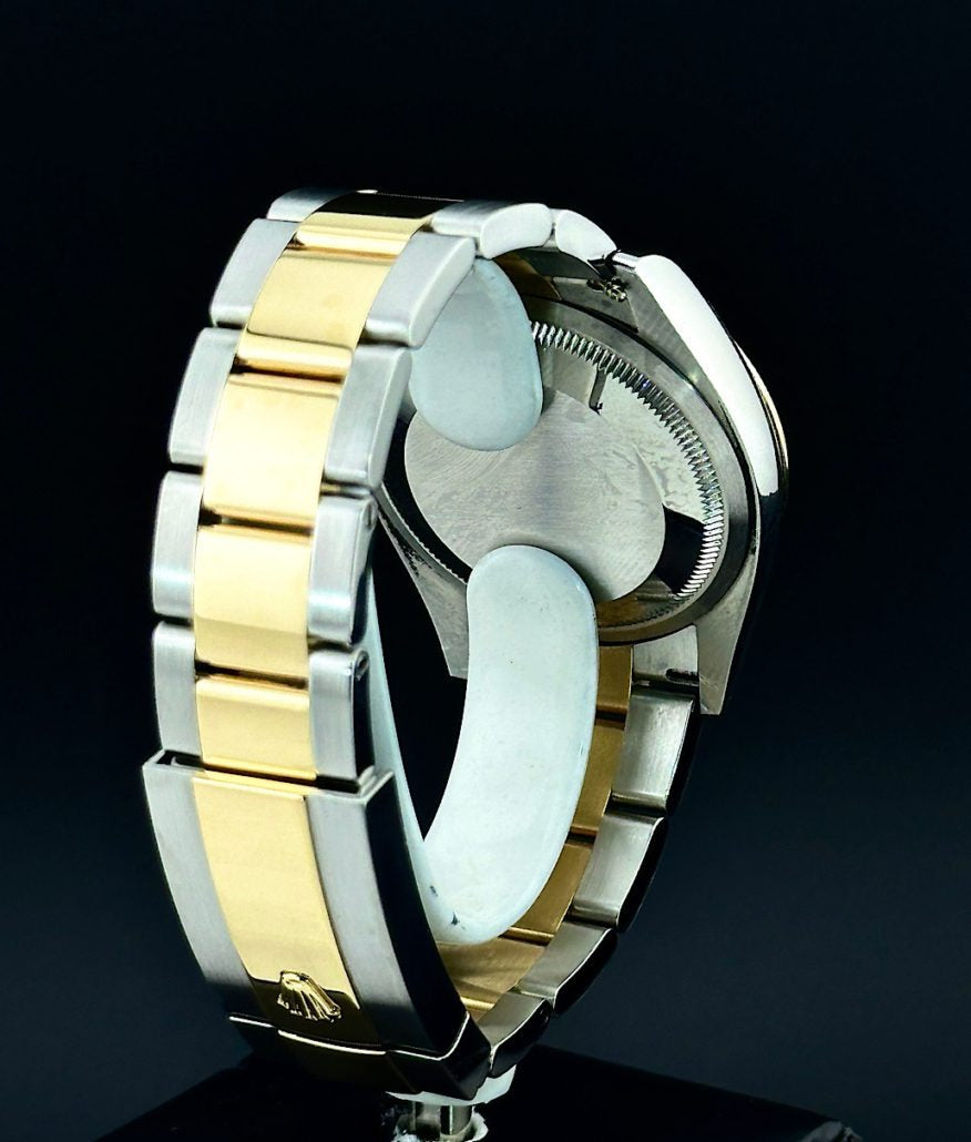 Rolex Datejust 126233-0030 Watch 36Mm