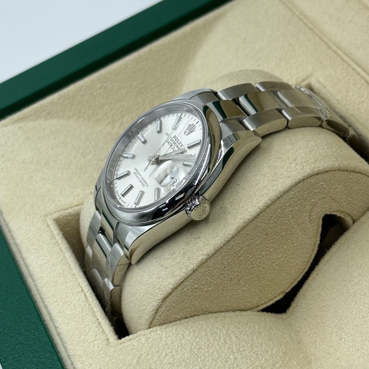 Rolex Datejust 36 Mm Oystersteel Silver M126200 0002