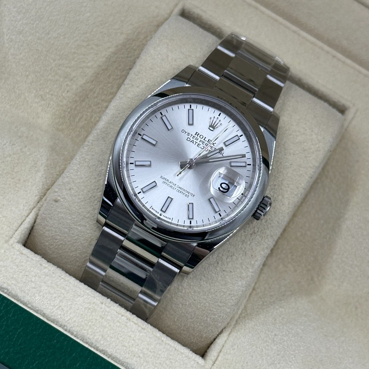 Rolex Datejust 36 Mm Oystersteel Silver M126200 0002