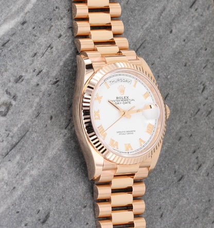 Rolex Day-Date 118235 Rose Gold Oyster White Roman Numeral