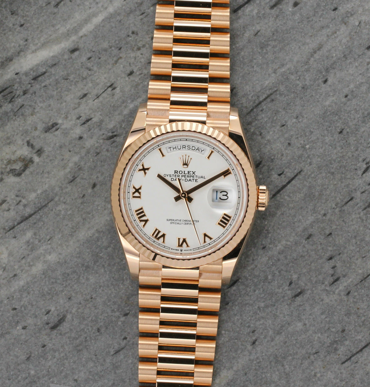 Rolex Day-Date 118235 Rose Gold Oyster White Roman Numeral