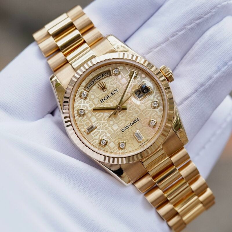 Rolex Day-Date 118238 Champagne President Diamond Dial