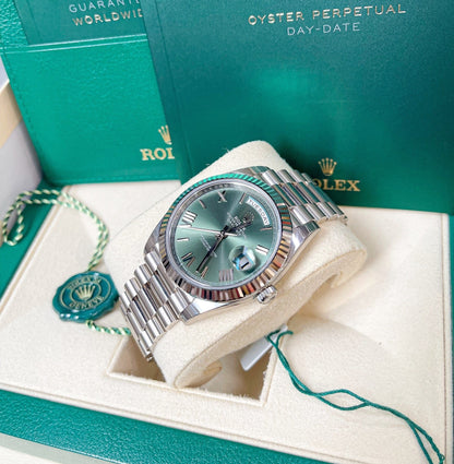 Rolex Day-Date 40 228239 White Gold Olive Green 40Mm