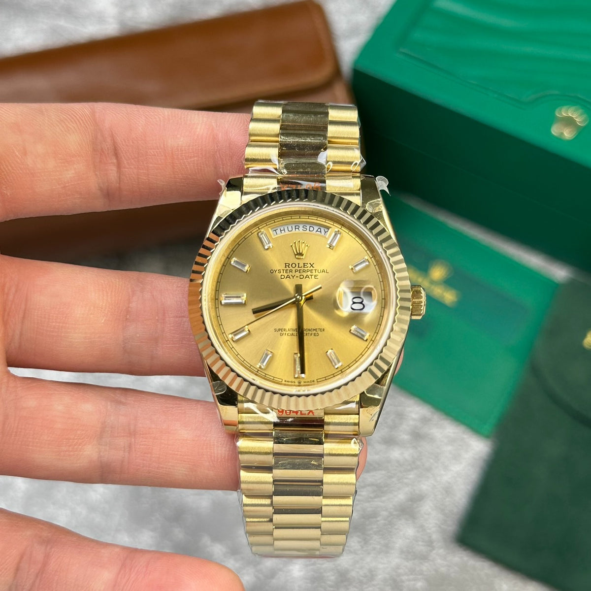 Rolex Day-Date 40 Gold Men'S Luxury Watch 228238