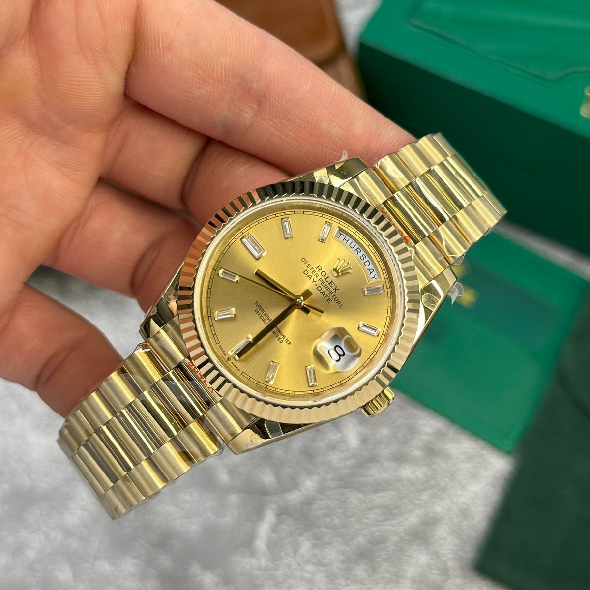 Rolex Day-Date 40 Gold Men'S Luxury Watch 228238