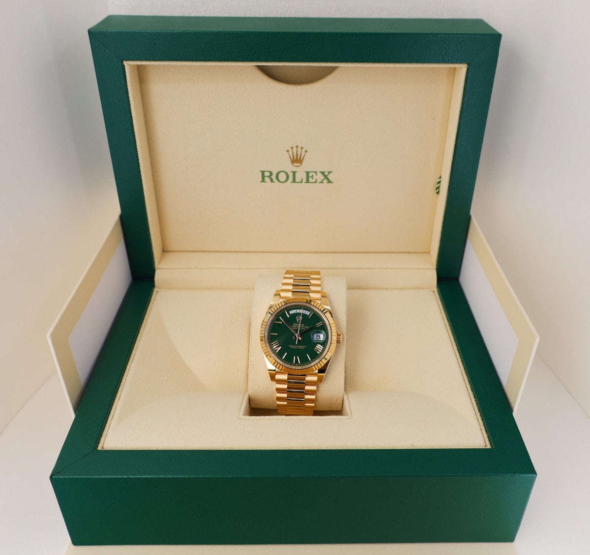 Rolex Day-Date 40 Green Dial Men President Watch 40Mm