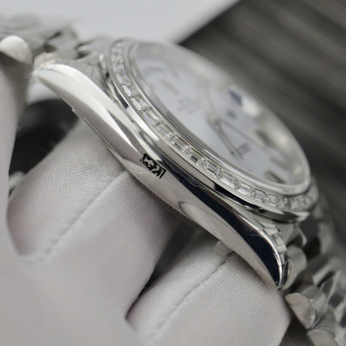Rolex Day Date 40 Mm Platinum White M228396Tbr 0018