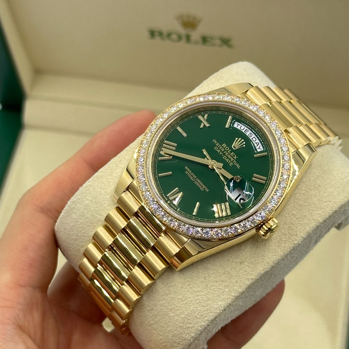 Rolex Day Date 40 Mm Yellow Gold Green Dial M228348Rbr 0040
