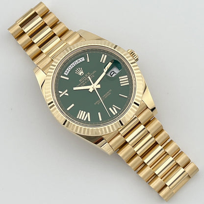 Rolex Day-Date 40mm President 18K Yellow Gold Green Roman Dial