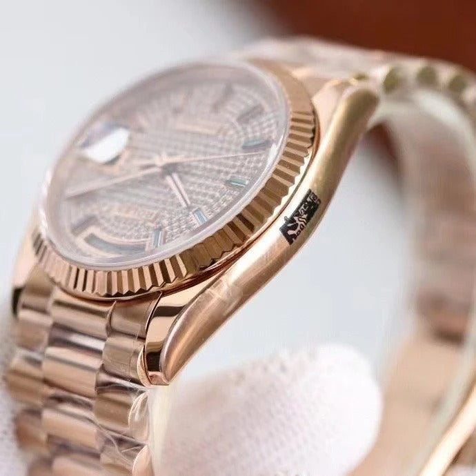Rolex Day-Date M228235-0036 Everose Gold Mens Watch 40Mm