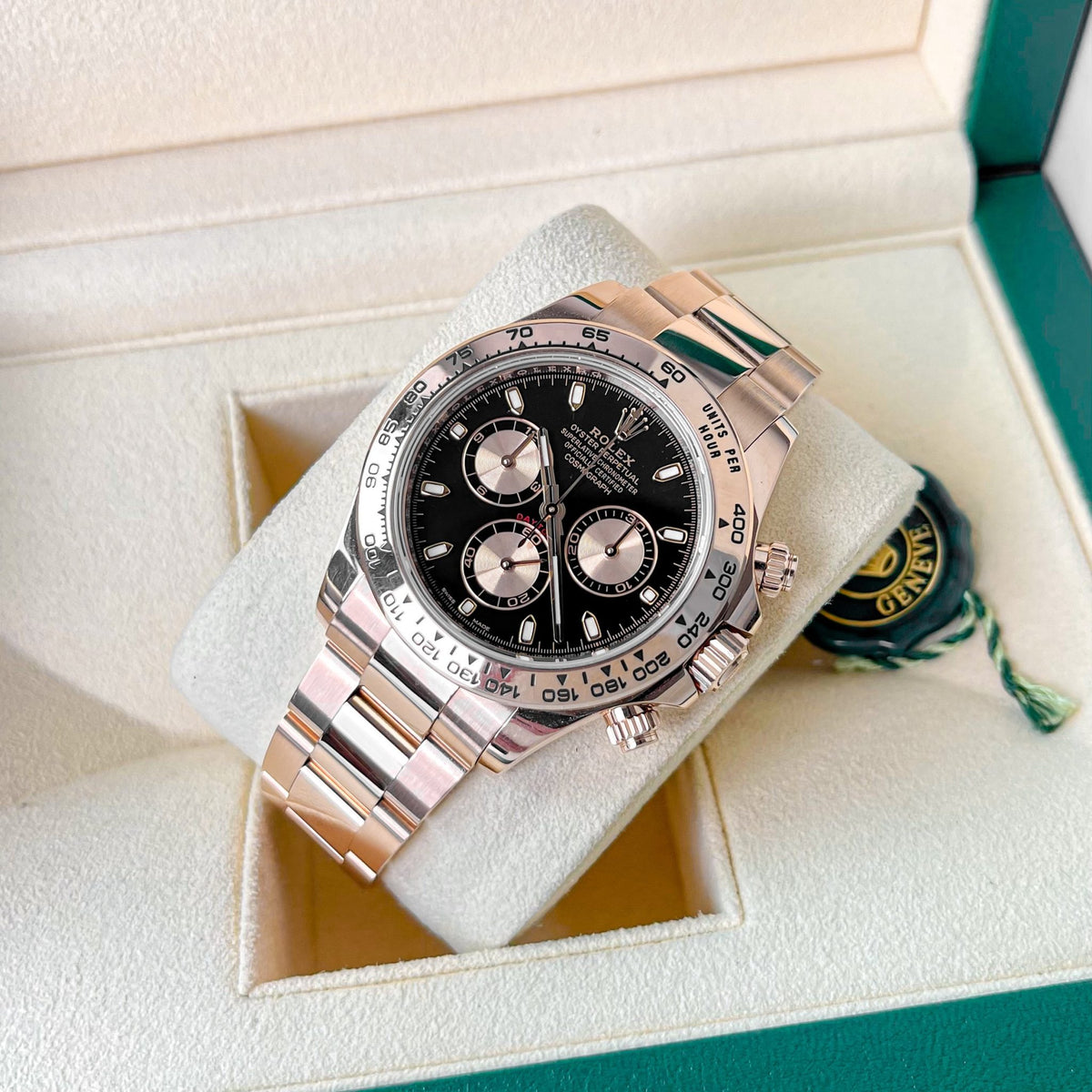 Rolex Daytona Cosmograph Oyster 40 Mm Everose Gold Bright Black And Sundust Dial M126505 0001
