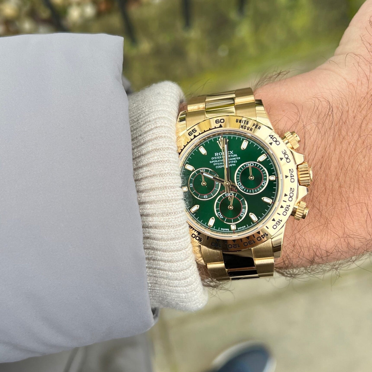 Rolex Daytona Green Dial Yellow Gold Oyster