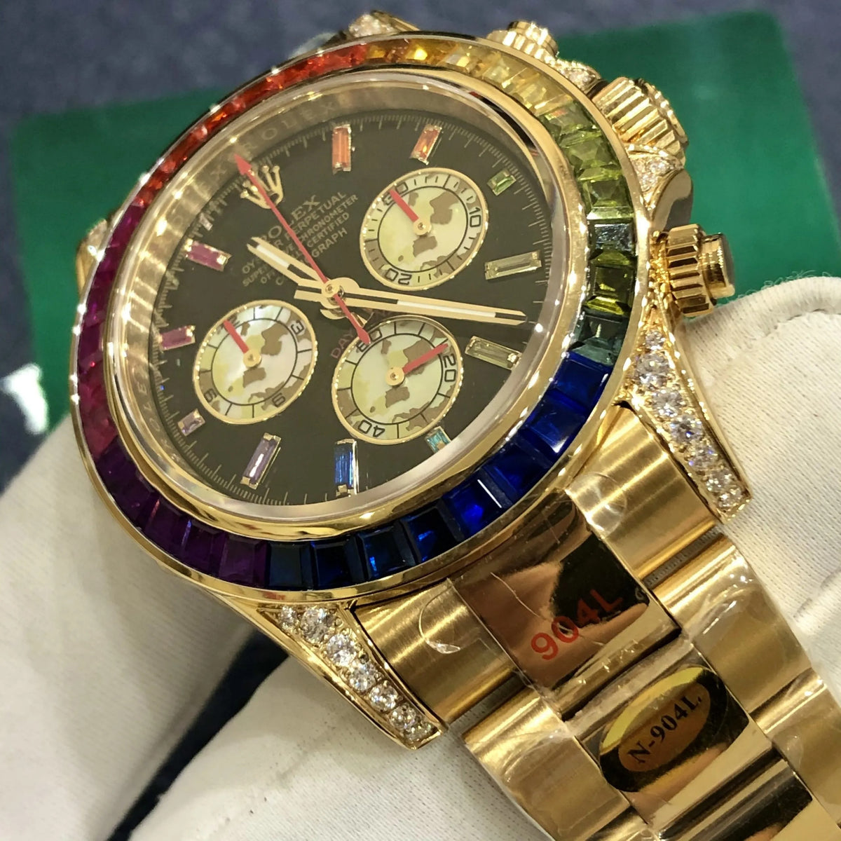 Rolex Daytona Rainbow, Black Dial, Diamond Bezel, Oyster Bracelet, Yellow Gold Watch 116598 Rbow