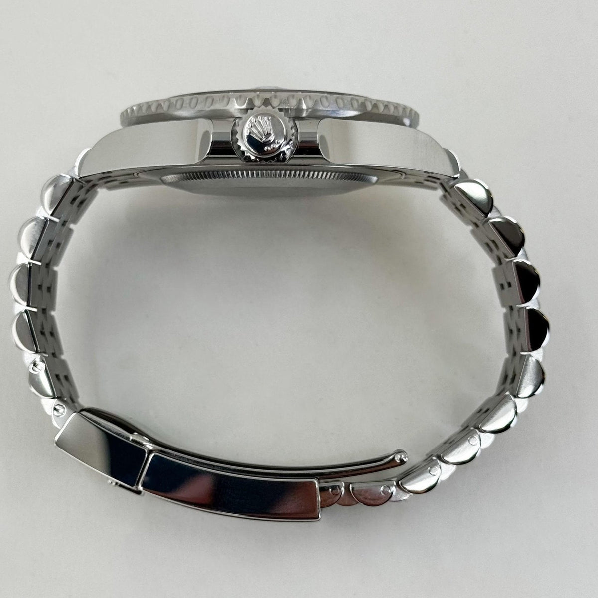 Rolex Gmt-Master Ii Blue And Red Pepsi Bezel Jubilee Bracelet Automatic Black Dial Mens Watch 126710Blro