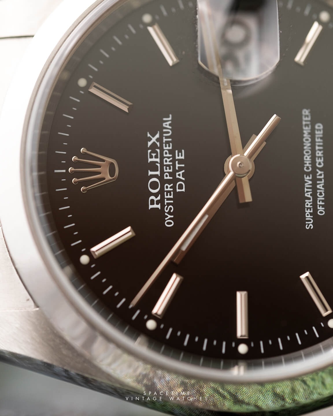 Rolex Oyster Perpetual Date 15200