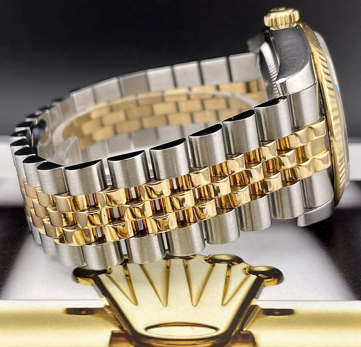 Rolex Oyster Perpetual Datejust 36 Champagne Dial Stainless Steel and 18K Yellow Gold Jubilee Bracelet Automatic Men's Watch 116233CSJ