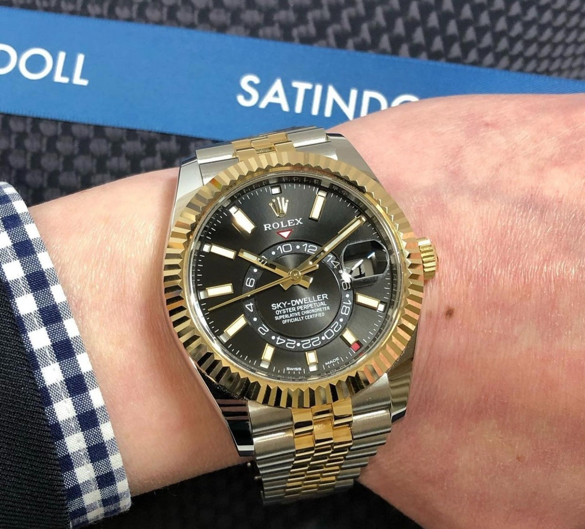 Rolex Sky-Dweller 326933 Steel & Yellow Gold Jubilee Bracelet Black Dial 2022 42Mm