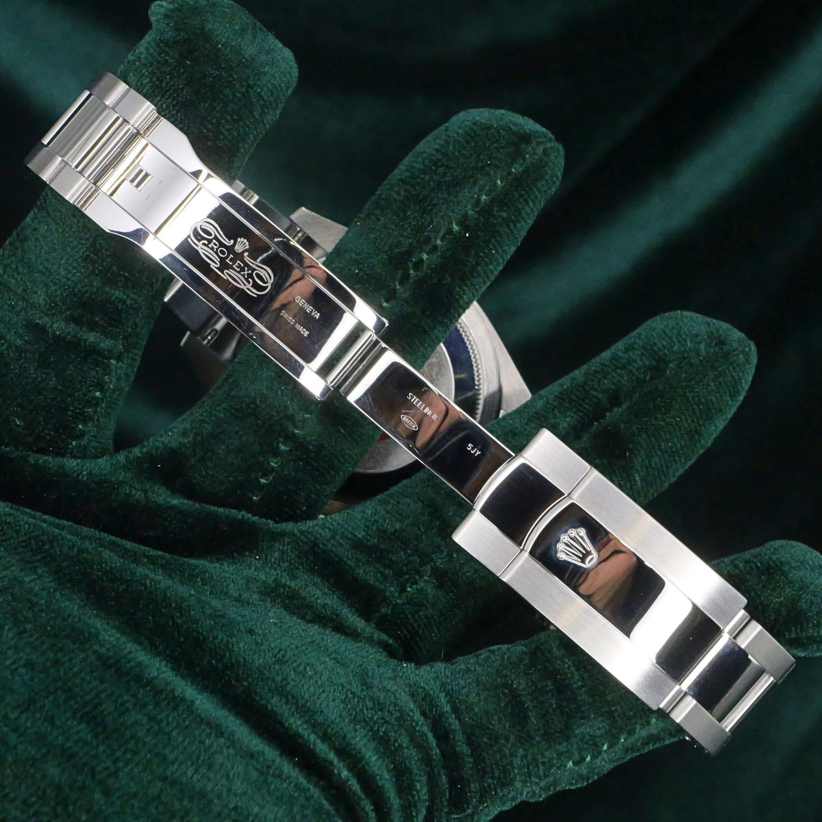 Rolex Sky-Dweller 326934 White Dial 42Mm