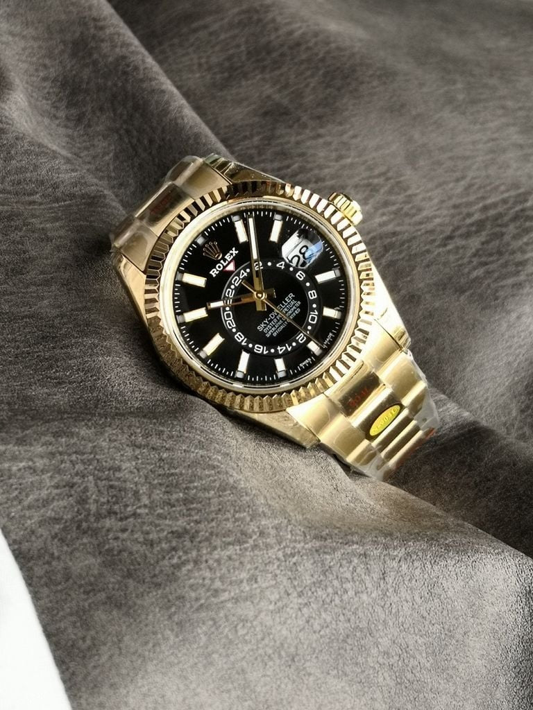 Rolex Sky-Dweller Black Dial Automatic Men Watch 326938 42Mm