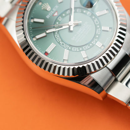 Rolex Sky-Dweller Oyster, 42 mm, Oystersteel and white gold M336934-0001