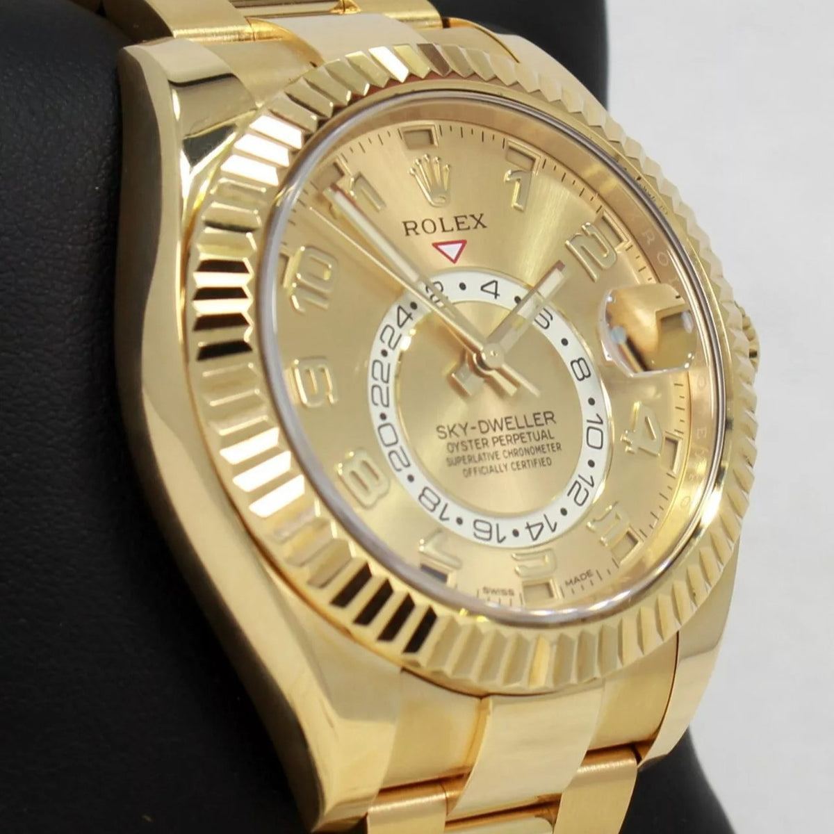 Rolex Sky Dweller Oyster Perpetual Special Edition 2012 Yellow Gold 80243