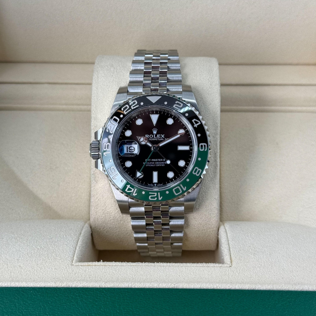 Rolex Sprite GMT-Master II With A Green And Black Bezel Ref 126720VTNR