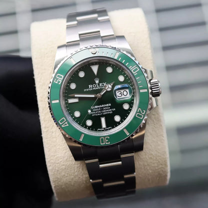 Rolex Submariner Oyster Perpetual Date Hulk Mens Watch 116610Lv